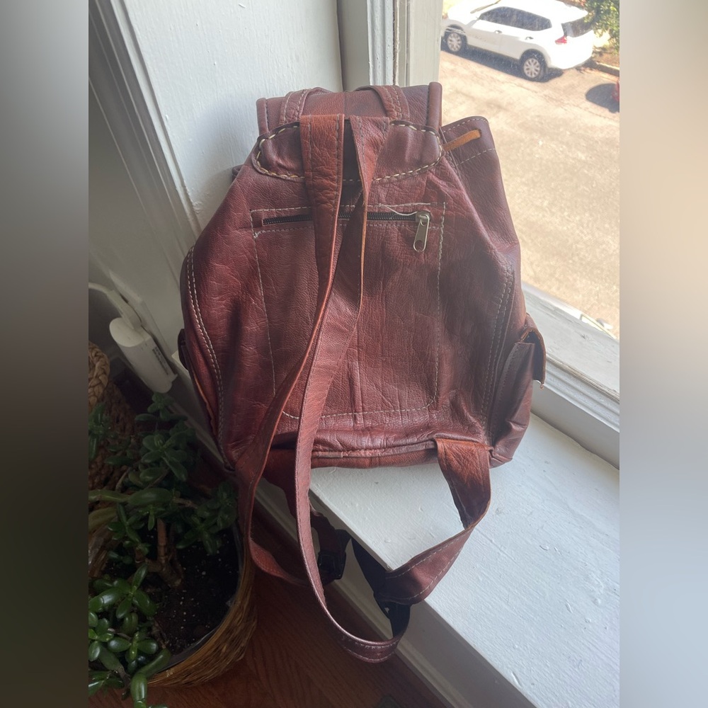 Portuguese leather mini backpack - Picture 2 of 3